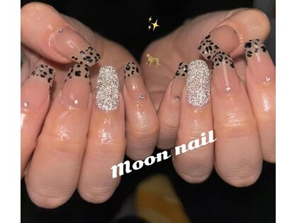 ムーン(Moon)の写真