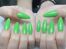 ウメネイルスタジオ(UME NAIL STUDIO)/題長さだしやり放題×つけ放