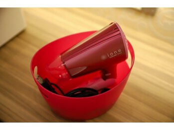 ブルー 各務原店(BLV)/ドライヤーやブラシも