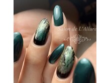 サロンドラリュール(Salon de L'Allure)/