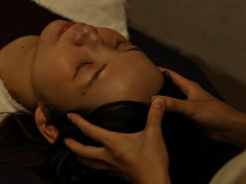 まぶたの間/まぶたの間　ヘッドスパ