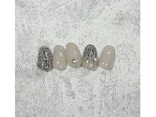 ネイルアンドアイラッシュ アール(ar)/季節のトレンドコース