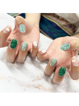 ガレ(Galet)/個性派ネイル！