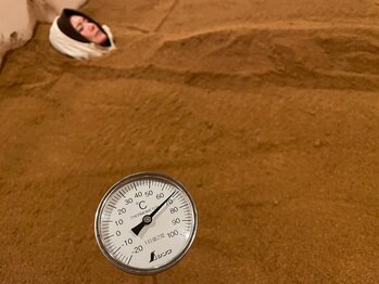 クラブオーサム(Club Awesome!)/檜の酵素浴。香りも心地いい♪