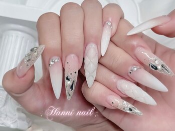 ハニ 池袋(Hanni)の写真/【池袋4分/通いやすさ◎】持ち込みデザインOK!豊富なカラー・パーツ・マグネットで理想通りのネイルに♪