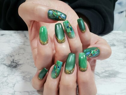 ネイルホリック(Nail Holic)の写真