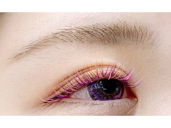 フルラージュ 本厚木店(Fleurage)/流行りのカラーエクステも充実♪