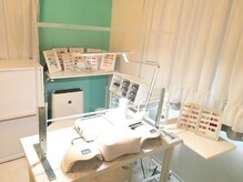 クロシュ(Cloche)/ハンド施術デスク