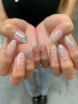 ネイルサロンエーナイン イオン札幌藻岩店/チェックネイル