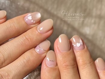 エルモッサ(Hermosa)の写真/シンプルだけど繊細でこだわりのあるデザイン豊富◎大人エレガントな上品ネイルをお楽しみください。