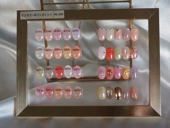 ワンカラー&ワンポイント