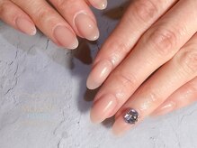 モアニ ヒロオ 渋谷店(MOANI Hiroo)/マオジェルで上品ビジューネイル