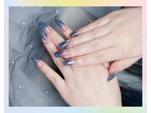 ワイアンドワイ(Y&Y)/ラメグラデーションネイル