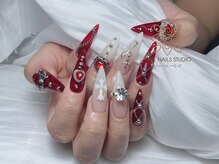 ウメネイルスタジオ(UME NAIL STUDIO)/題長さだしやり放題×つけ放