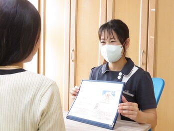 シャイニー 掛川店(shiny)の写真/「歯を白くしたいけど…」なかなか一歩踏み出せない方も！30代・40代の落ち着いたスタッフがご案内致します