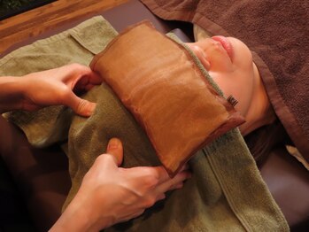 アッコンフォート(accomfort)の写真/女性専用の完全個室空間で、極上のドライヘッドスパを体験しませんか？心地よいひとときをご提供★