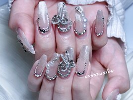 キラキラパーツ載せ放題