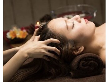 シェリエ(Cherie)の写真/日頃の疲れや頭痛・眼精疲労をリセットしたい方へ◎贅沢空間で癒しの深部まで届く＊大人気ヘッドスパ