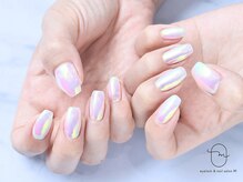 エム(M)/aurora one color