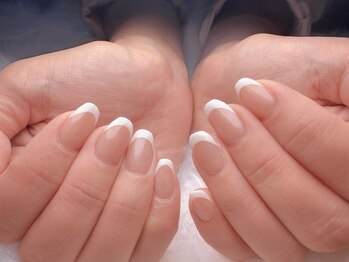 ネイルミンツ(nail Mint’s)の写真/爪の悩みに寄り添いケアのみできる施術で丁寧に対応します。美しい指先を育成するための環境を整えました★