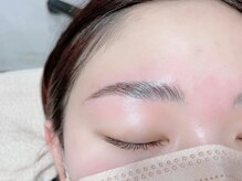 《No.4》美眉アイブロウリフト & WAX 初回¥5,990/2回目以降¥6,490／WAX脱毛のみ ¥4,400