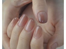 育成ネイル中も血色カラーを楽しめます全て美フォルム仕上げ＊