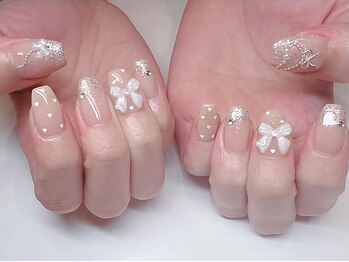 シパル(cipal)の写真/特別な日のネイルに★キラキラかわいいカラーやパーツも豊富！新規◆ラメグラデーション￥6,000～♪