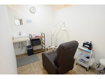 ベビースキン(Baby Skin)/セルフホワイトニングルーム