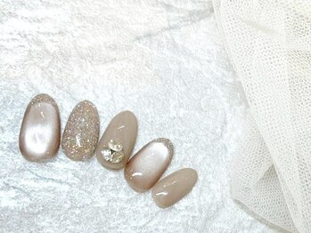 リベレ(LIBELLE)/マグネットネイル/細フレンチ