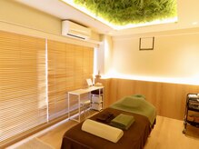 広々とした個室で施術のため、周りの目を気にせず過ごせます♪