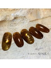 ロッカ(ROKKA)/琥珀ネイル