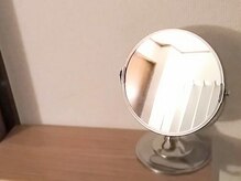 リラクゼーションスペース/コンパクトミラー｜もみほぐし