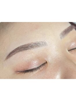 アイブロウメニューがあるサロン