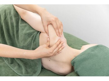 ハーディハーツ(Hardy-Hearts)/プレミアム美白リラクゼーション