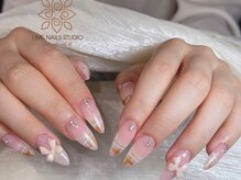 ウメネイルスタジオ(UME NAIL STUDIO)/長さだしやり放題×つけ放題