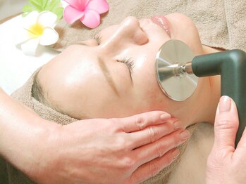 サロンド アビアン/インディバフェイシャル