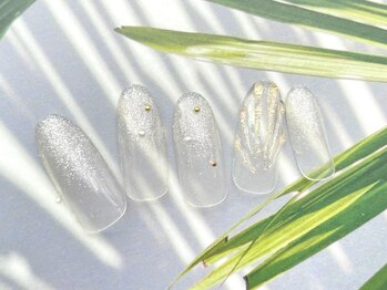 ターラ(Tara)/クリアマーメイドネイル