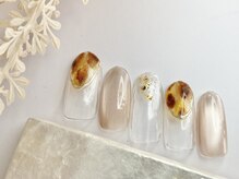 フミ(FMI)/【2025/9月】お好きなアート4本