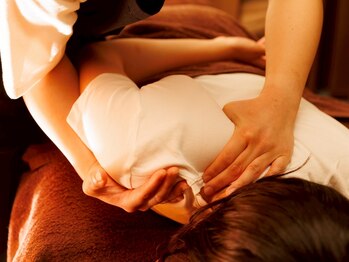 ゆあん 中山店(癒and...)の写真/とにかく首肩周りが辛い方に◎慢性的な首肩こりを徹底ケア！ヘッドや肩甲骨はがしとのセットも人気♪