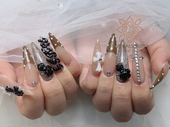 ウメネイルスタジオ(UME NAIL STUDIO)/題長さだしやり放題×つけ放