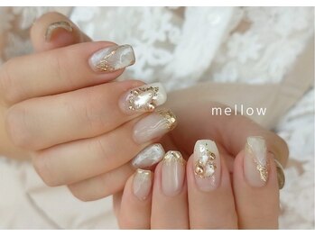 メロウ(mellow)/綺麗めニュアンスネイル