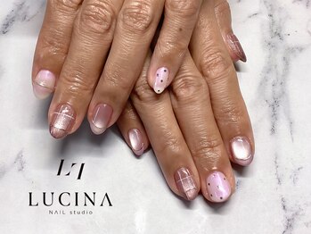 ネイルスタジオ ルキナ(LUCINA)/H-604マグネットチェックネイル