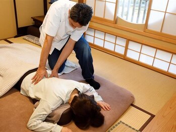 水戸 泉声整体院の写真/【洗礼された個人空間】痛気持ち良い指の深圧でコリを徹底改善◎マンツーマンでお悩みに向き合います!