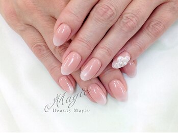 ネイルサロン ビューティーマジック 川口店/ ピンクグラデネイル