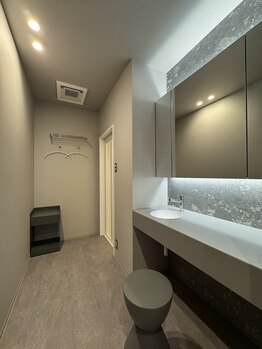 ハチ(Hachi)/完全個室のパウダールーム