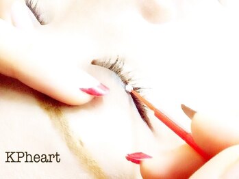 ケイピーハート 豊田店(KP heart)の写真/[デザインに迷われている方]まつ毛を労わるケラチンパーマ、エクステとラッシュリフトのSETでお悩み解決！