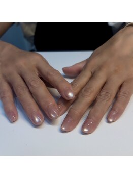 ピョル(Pyoru)/マグネットネイル/大阪京橋