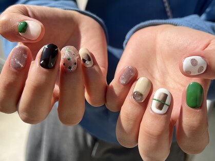 サラソージュ アチワ ネイル(SARA SO-JU ACHIWA NAIL)の写真