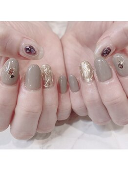 ネイルアンドアイラッシュヴィーナ ゆめタウン廿日市店 (Nail&EyeLash Vina)/
