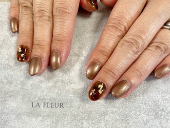 ラ フルール(La Fleur)/べっこうネイル